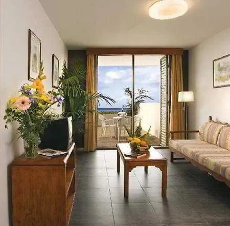 Caledonia Park Apartment